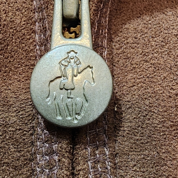 Jacket - Picture 3 of 6